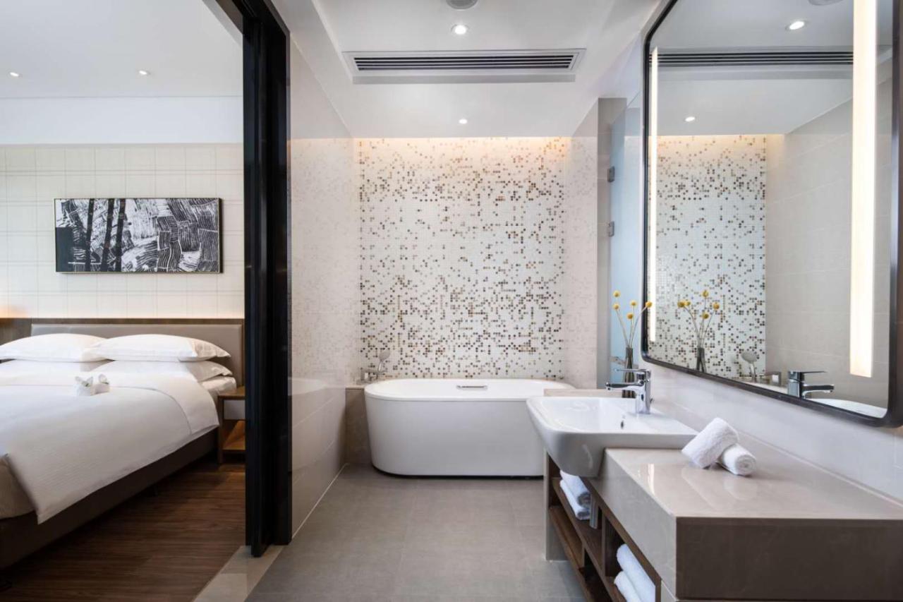 Ramada By Wyndham Baoji Jintai Hotel Exterior foto